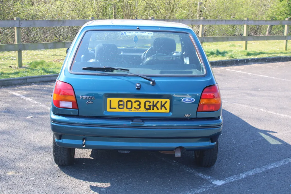 Ford fiesta qxkwzkk7wsnrczx0fjex 