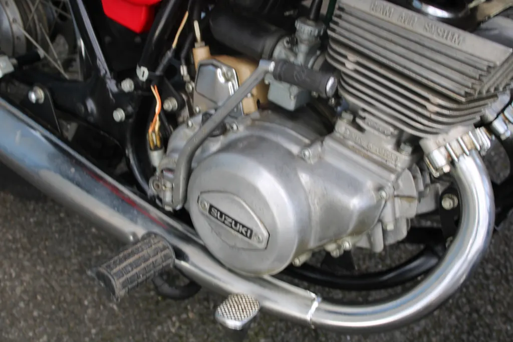Suzuki gt185 d3y4t91bciiyly9arbwz4