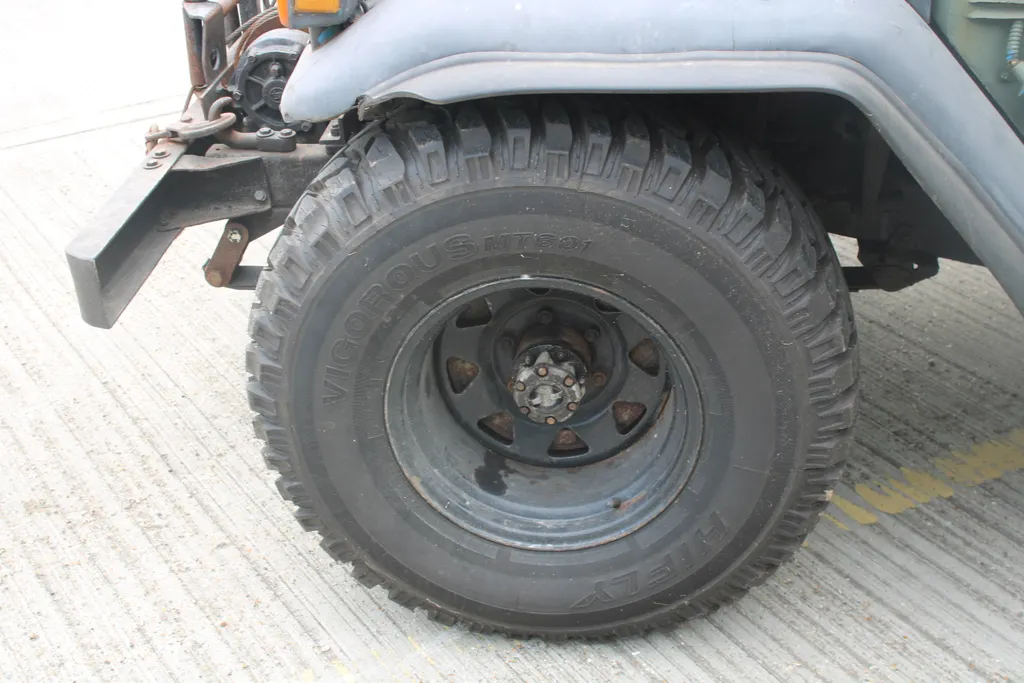 Toyota land cruiser ny82iluxumqtpga3i2x3j