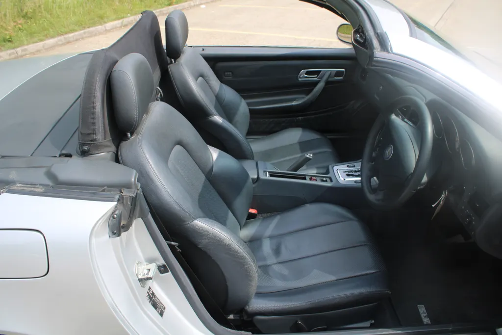 Mercedes benz slk pwdlhjt6k6qtwkxjg7j2z