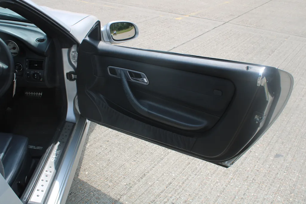 Mercedes benz slk px efoxvmfmdomjjxubfo