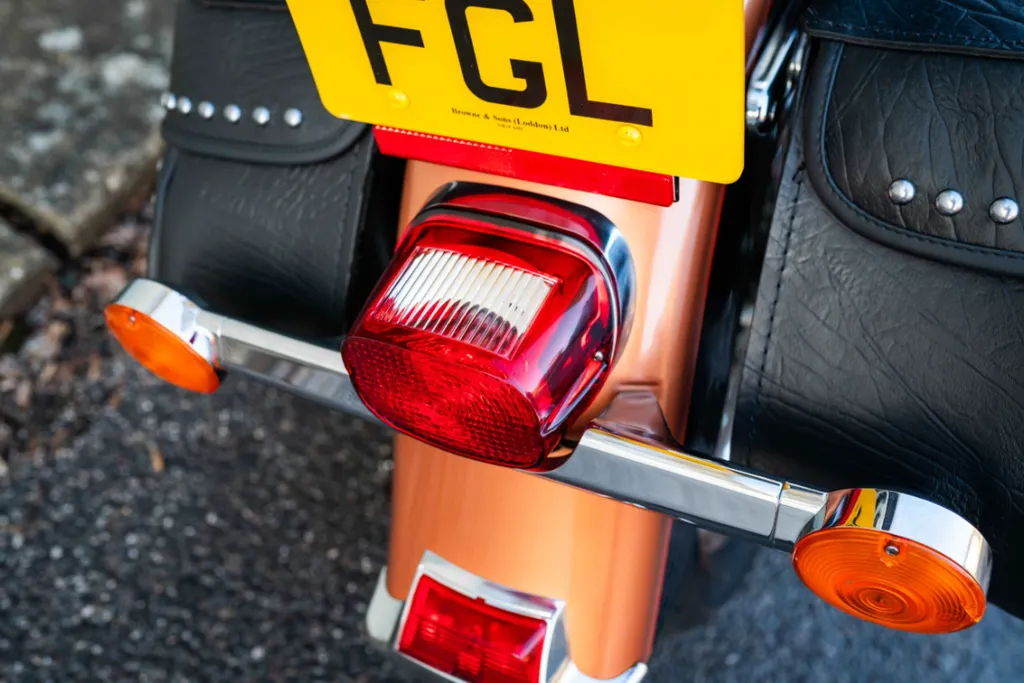 Harley davidson heritage softail kgmcygbbplbueb l9dgsq
