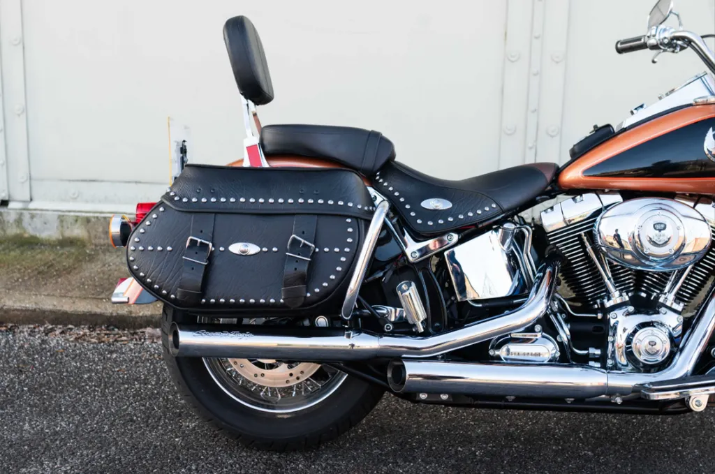 Harley davidson heritage softail nso360tyuw8axjmlfy3s6