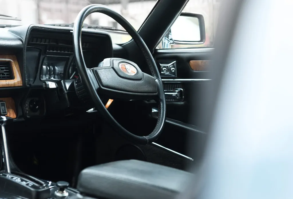 Jaguar xjs he v12 lbkdyikaovvvizehwxdk0