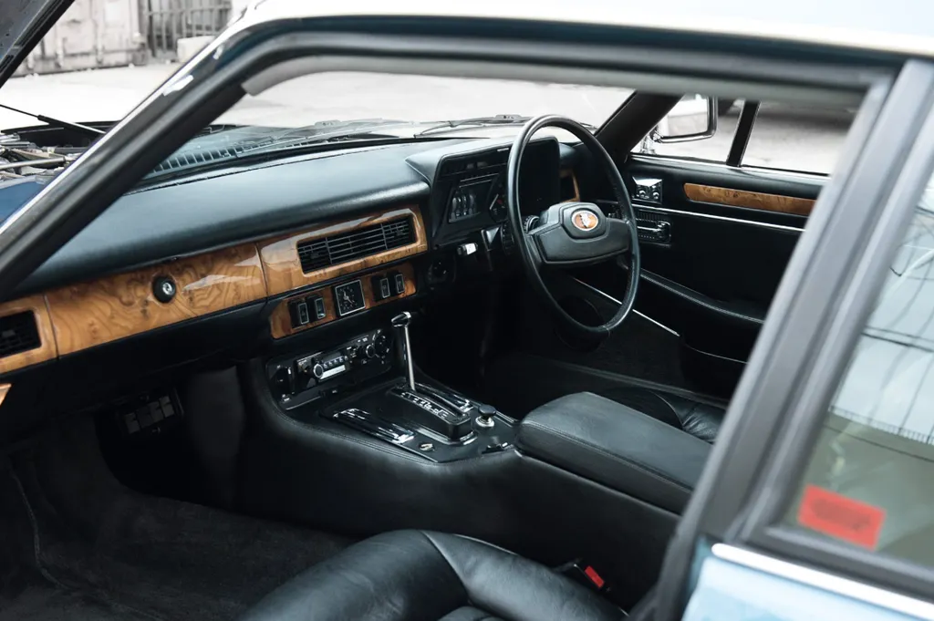 Jaguar xjs he v12 tikvqq3jwnmu1k5dntecn