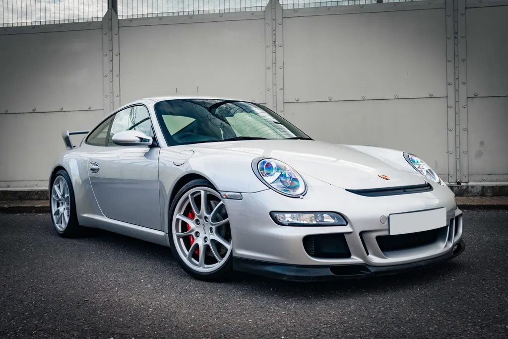 Porsche 997.1  jkol2wz1amrjz9qqkyf4w