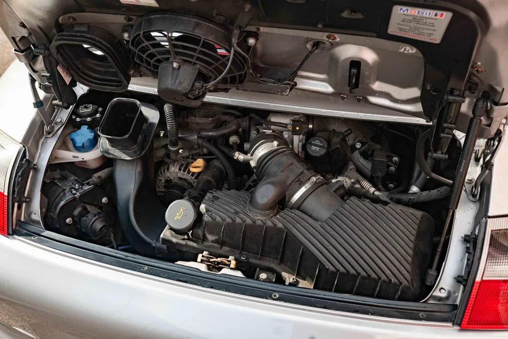 Porsche 911 gcbq0mlbna9ocnlj9pzzj