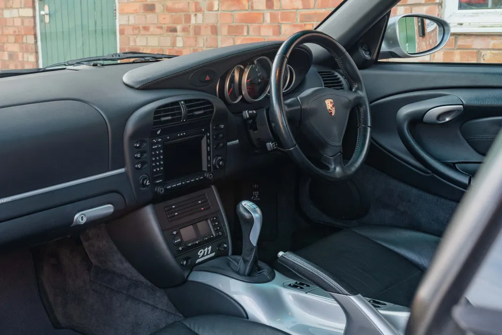 Porsche 911 ljdvacljobrzopxcimoux