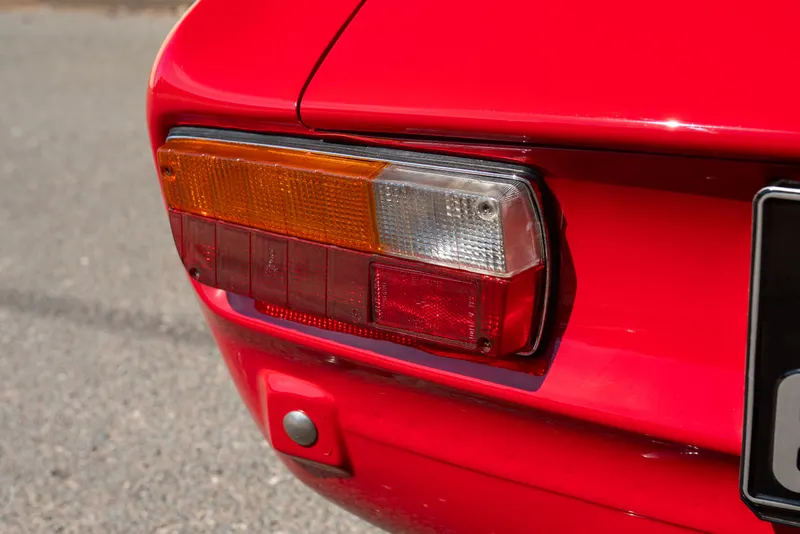 Alfa romeo 2000 gtv  1zmxiwxwhqx06ldh0 8sv