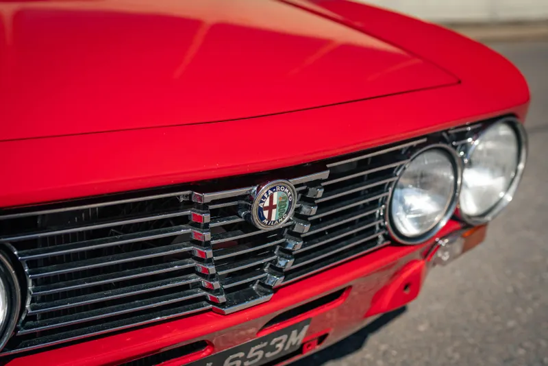 Alfa romeo 2000 gtv  tdv hvdbt9h43ufpjrtrc