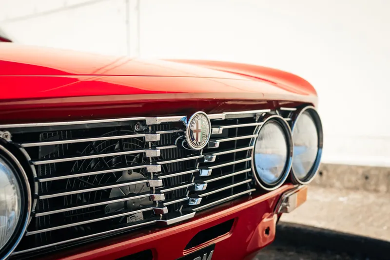 Alfa romeo 2000 gtv  rvugvskruumzmwvj5imz5
