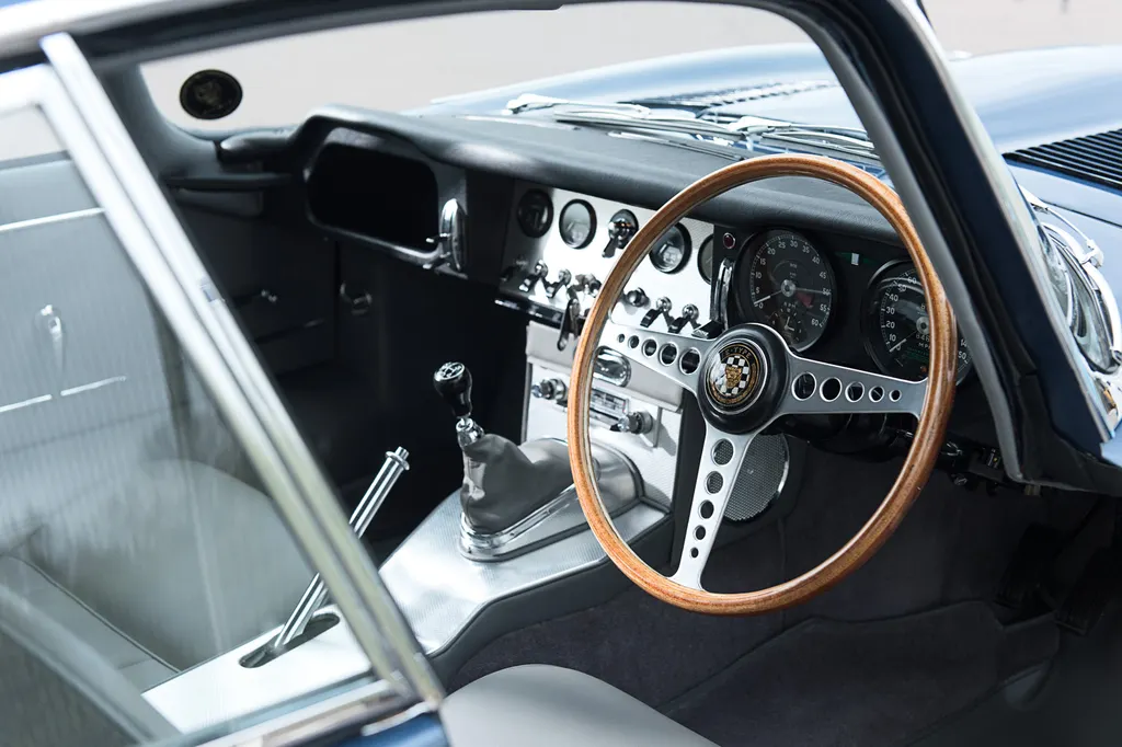 Jaguar e type   dl7ow5g614csrrxlbnka