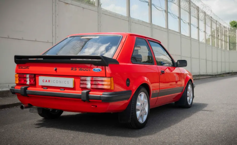 Ford escort 7zdidltmjbg6hkt60elhl