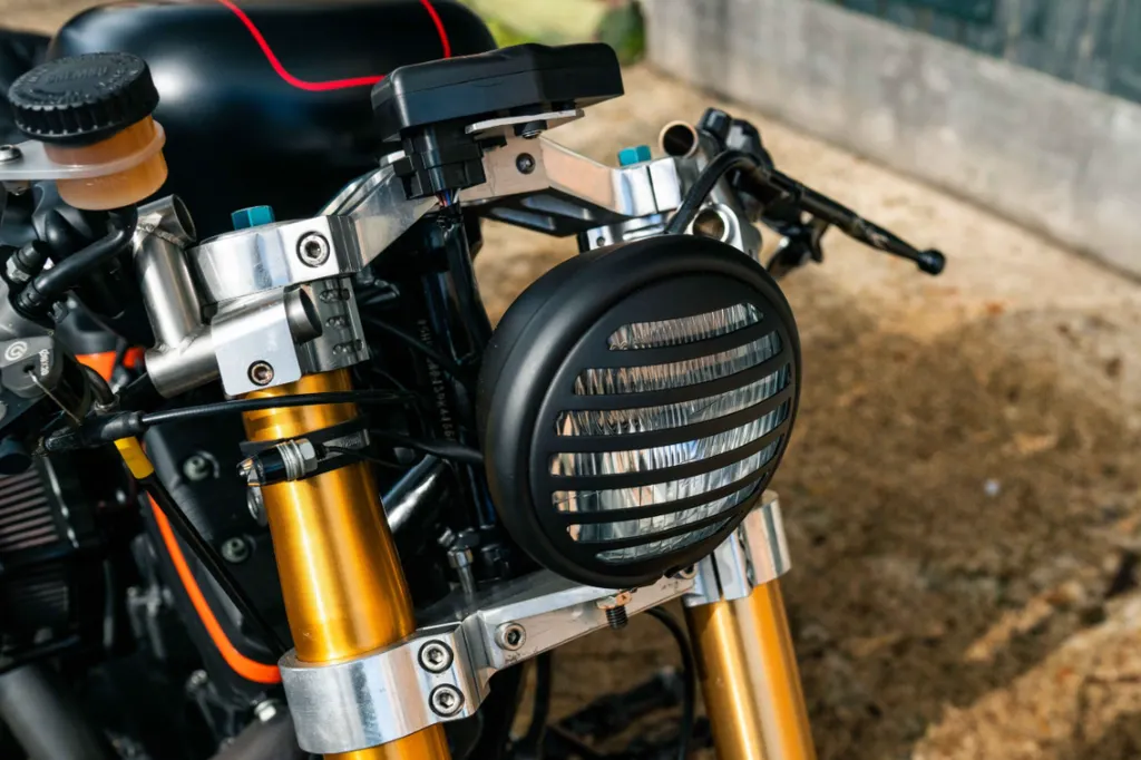 Harley davidson sportster 3fombcikf7sa0tjutc0ds