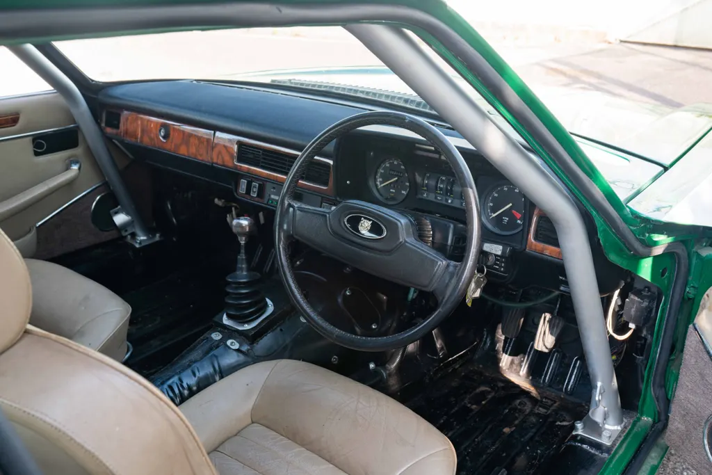 Jaguar xjs 1g1i9fdke6e cxmfotwxg
