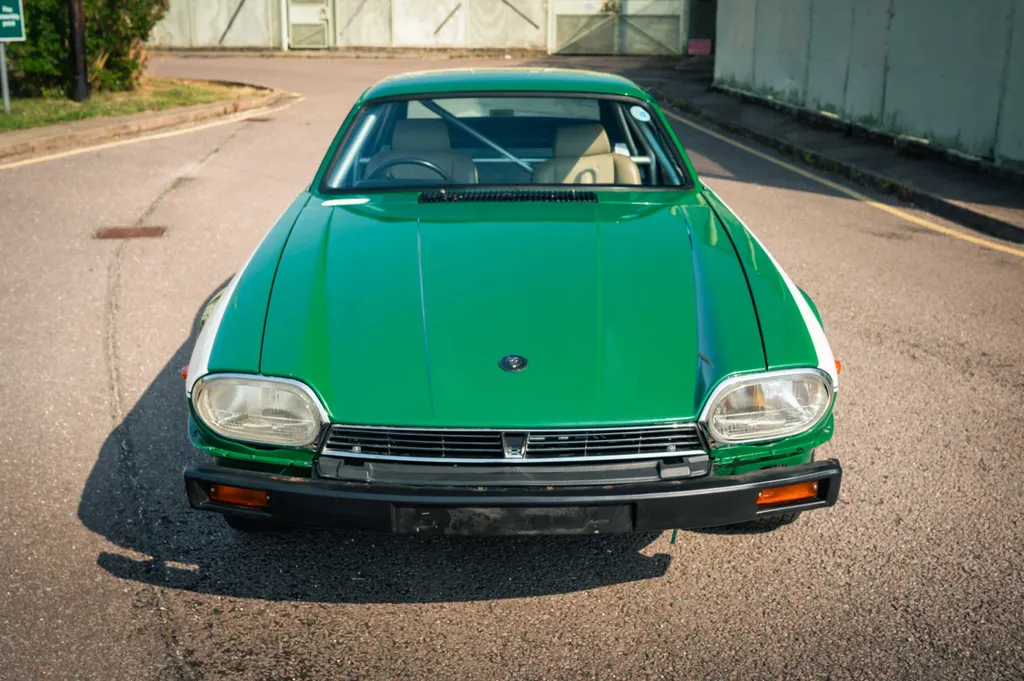 Jaguar xjs efj3zv74bsrkiwqxfbtrg