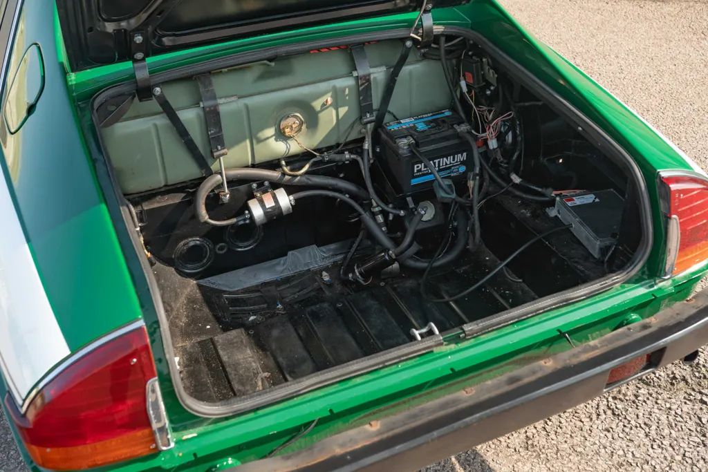 Jaguar xjs kuejme66qdcidrkjrneco