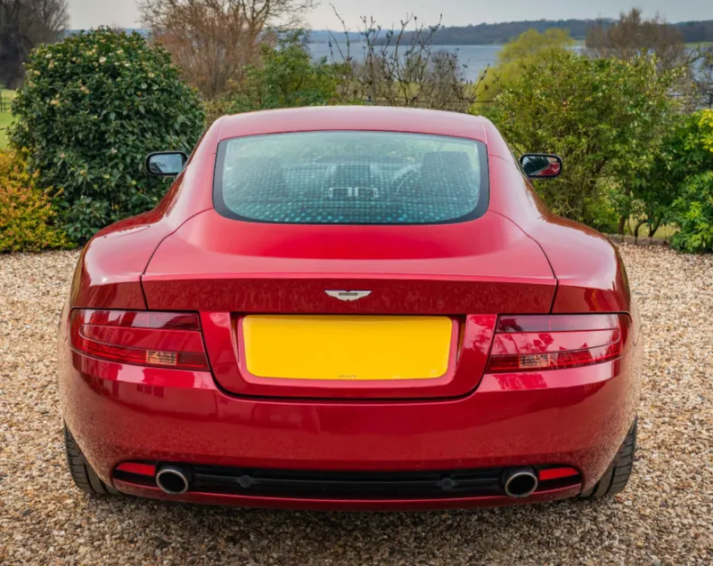 Aston martin db9 fd veyrwxt4bov5t2vclf