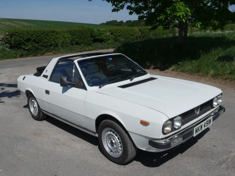 Lancia beta spyder o xzmyh0bipiedw9vbx7g