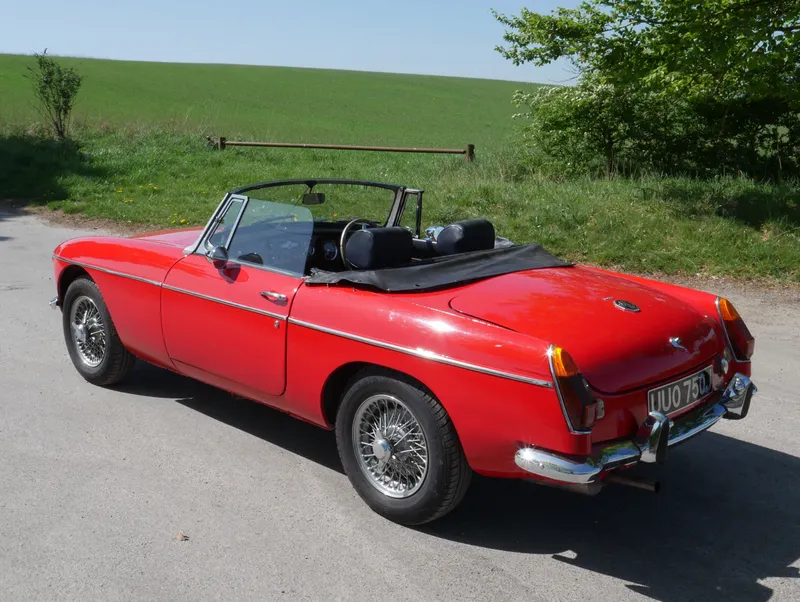 Mg b roadster bdcsuggpqsu9co4168elv