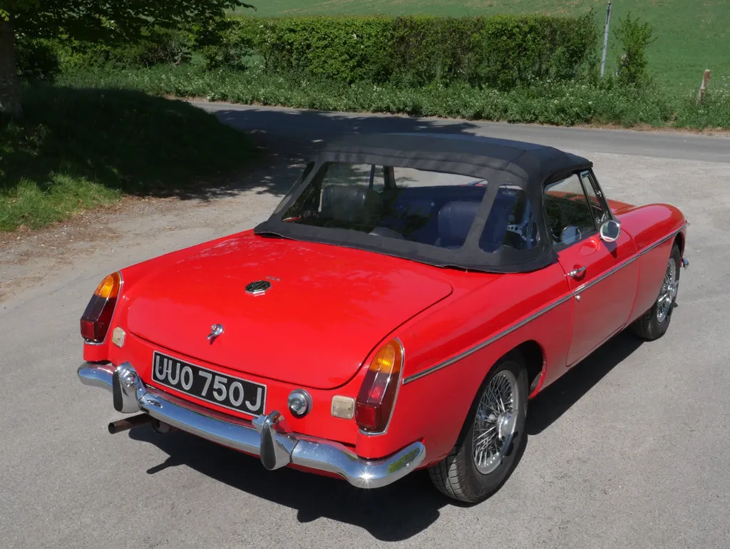 Mg b roadster naycr5d34ugo6vlmqrxci