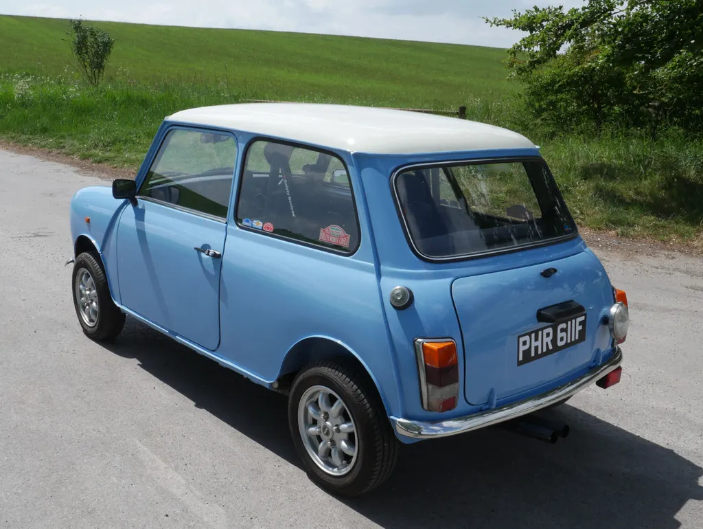 Rover mini xa67jaenrkyk3arwsfyhh