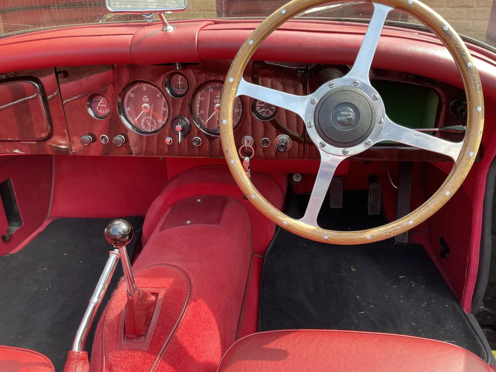 Jaguar xk150s dhc mwcn63qwbhunb5mvmhlqk