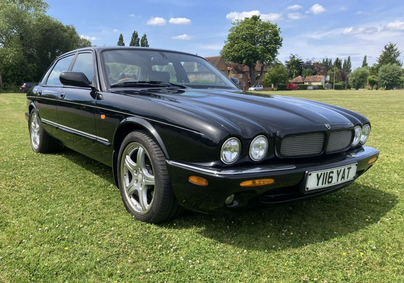 Jaguar v8 xj series mjfkbb0 9kll4yfw10jyf