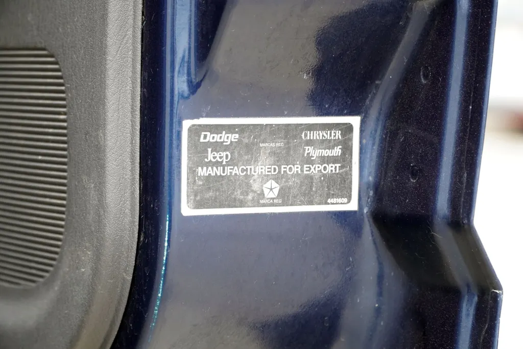 Jeep cherokee aoit5nm6adkpa7wze3ymb