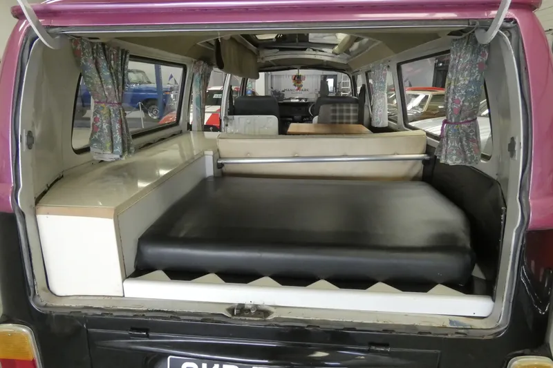 Volkswagen t2 campervan usjxwqcyr8hguae1kb9uo
