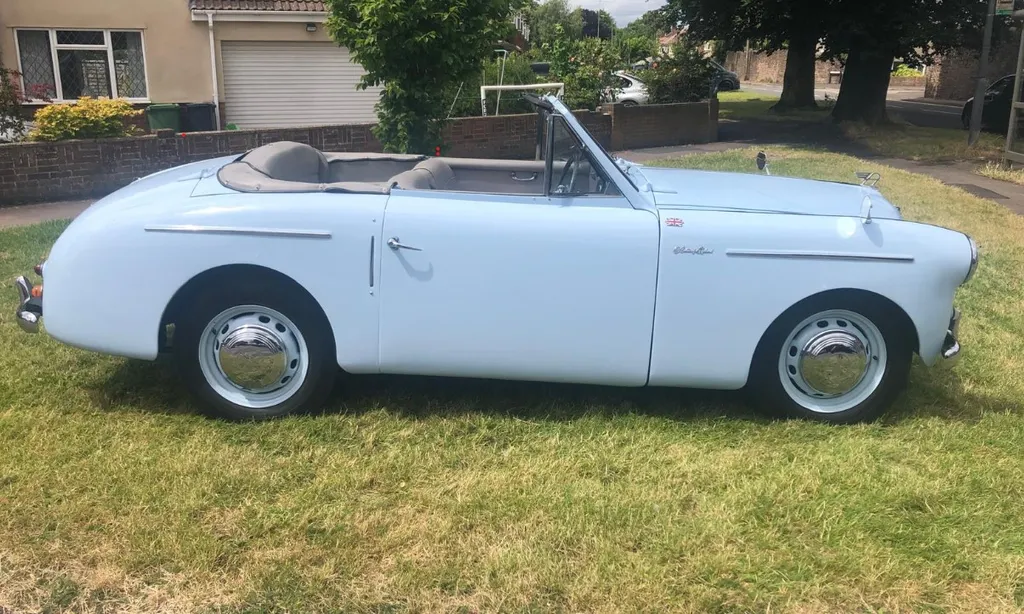 Austin a40 convertible fxaik33nmkmsezj7z64 m