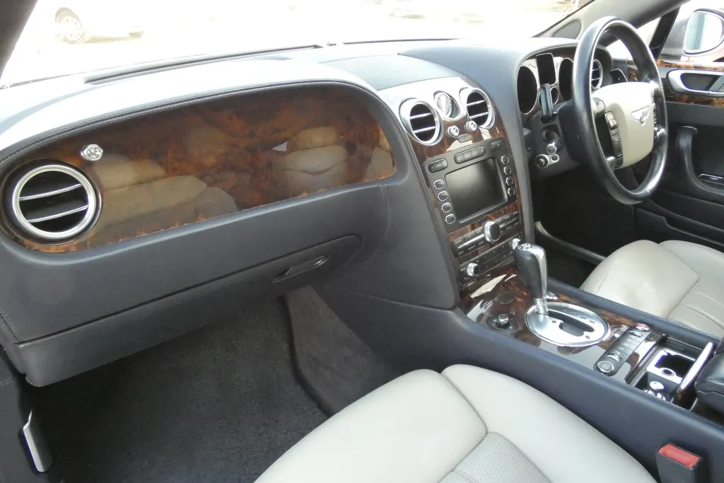 Bentley continental flying spur n9gxx6r0pw3widi41llt0