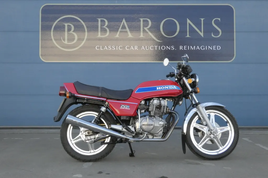 Honda 250n super dream ji82evairy04hr mf t4e