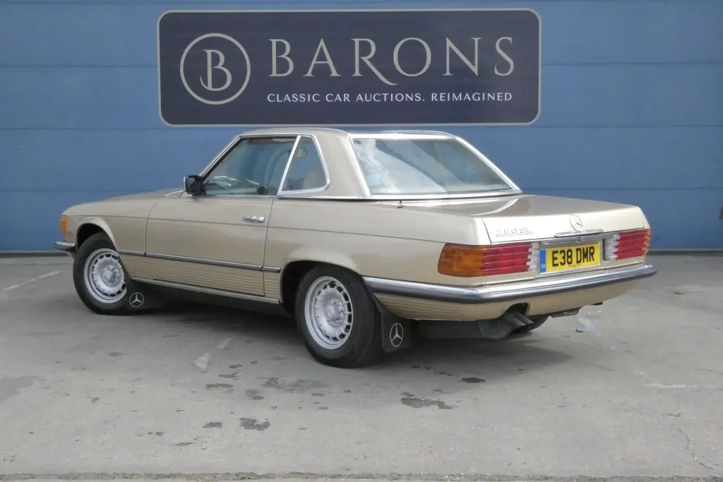 Mercedes 280sl pvp7a0ulb9fqlgvb6b4l0