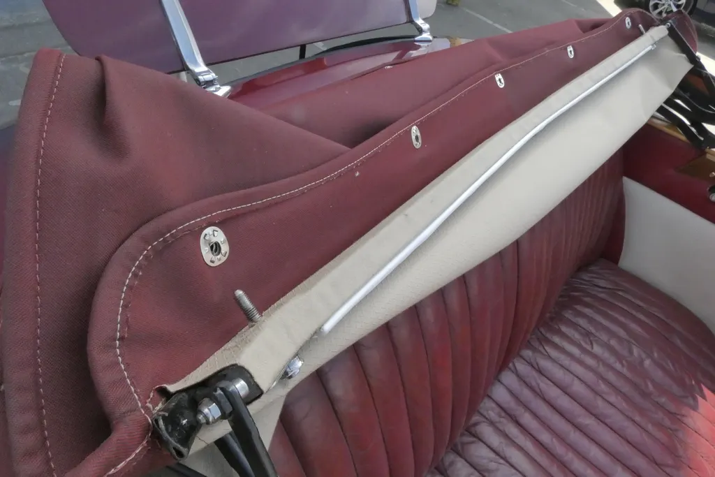 Riley rma convertible nze1akr57ou8byzolsa44