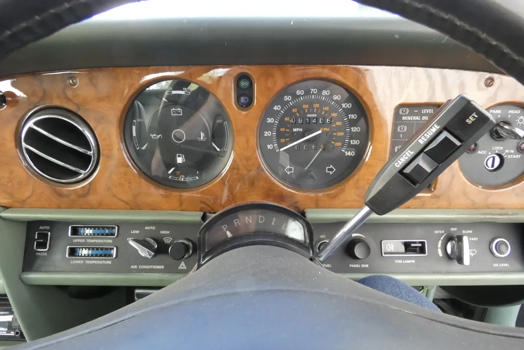 Bentley mulsanne turbo azusnefmxqvsmviykxgpl