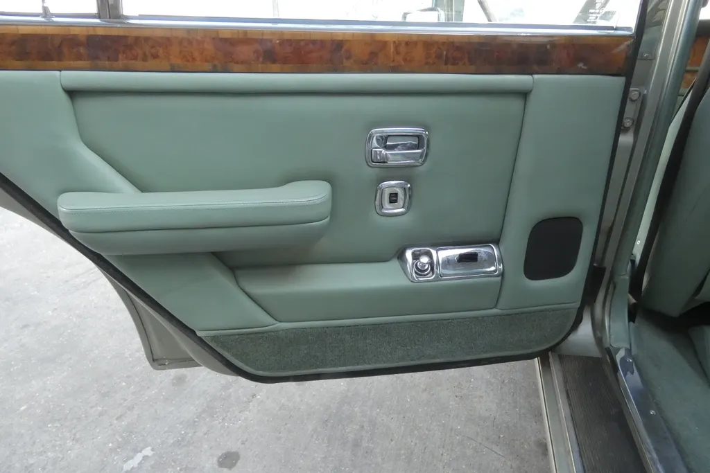 Bentley mulsanne turbo bwvwhwqciujgkhciufgaz