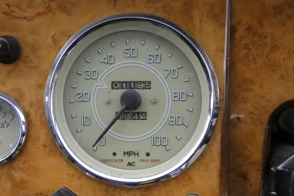 Daimler hooper empress t38xpxttubhx3ljg9iv6t