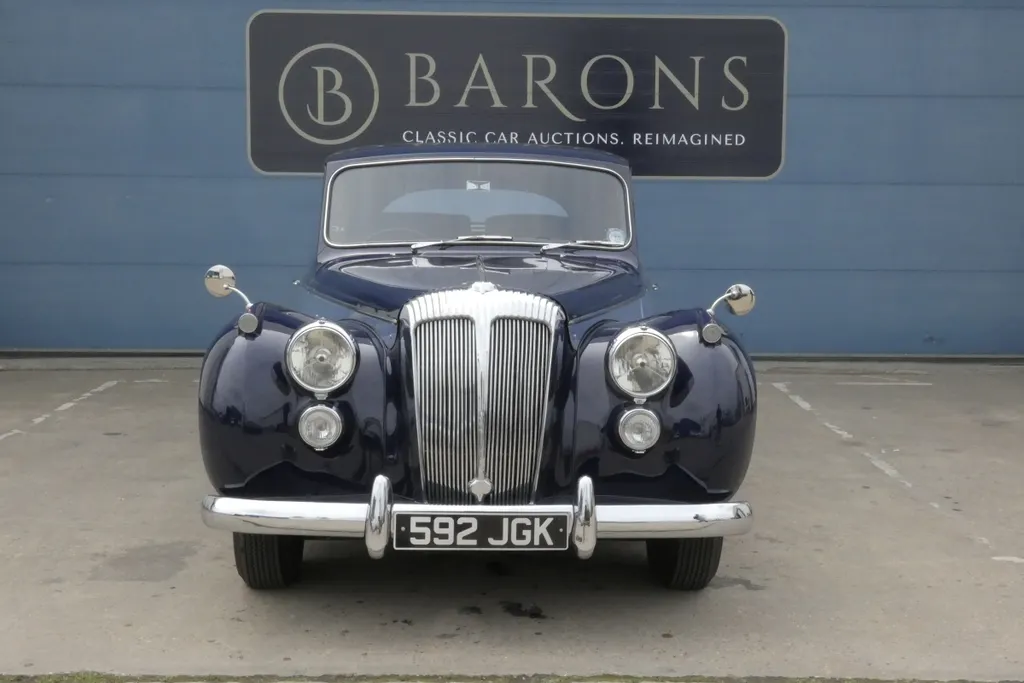 Daimler hooper empress vlftc8gm 5snhaqn9zyql