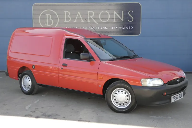 Ford escort v78uzrfjxxl218rocbsws
