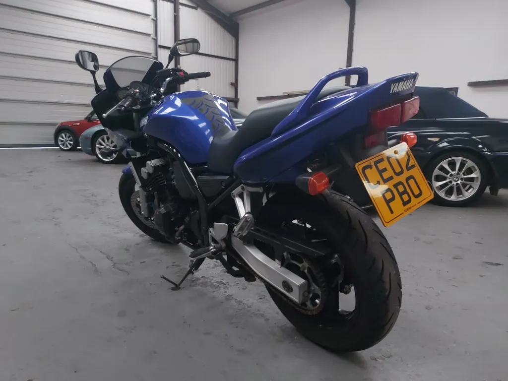 Yamaha fzs tkjw0qgnzoel3ajz6f319