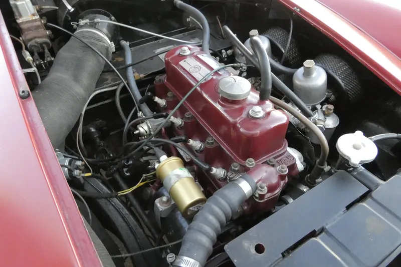 Mg mga ndf48nevozt4p16doeu3c