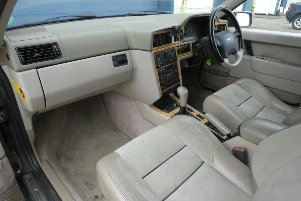Volvo 850 jblbtopi9maje2lzcdlh2
