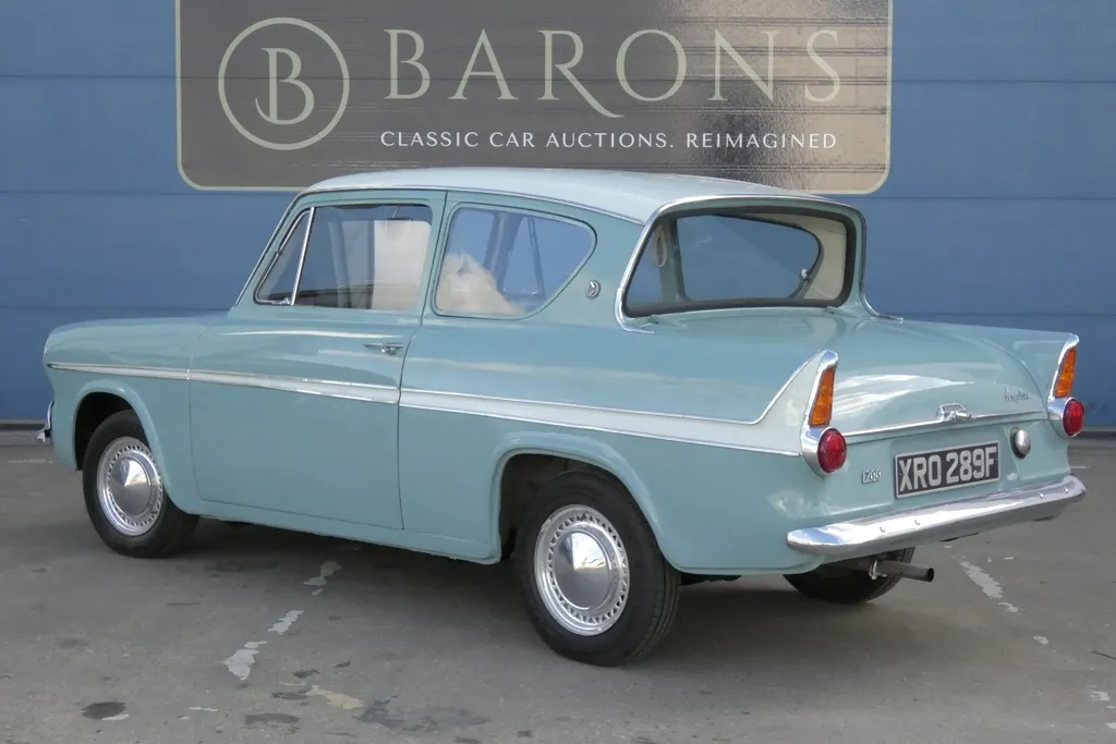 Ford anglia 5tjlv fiecwb9diuysoch