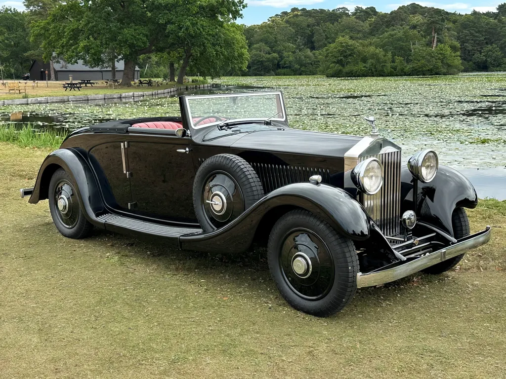 Rolls royce 2025 ouxmvmwanrxtcv2ys99s3