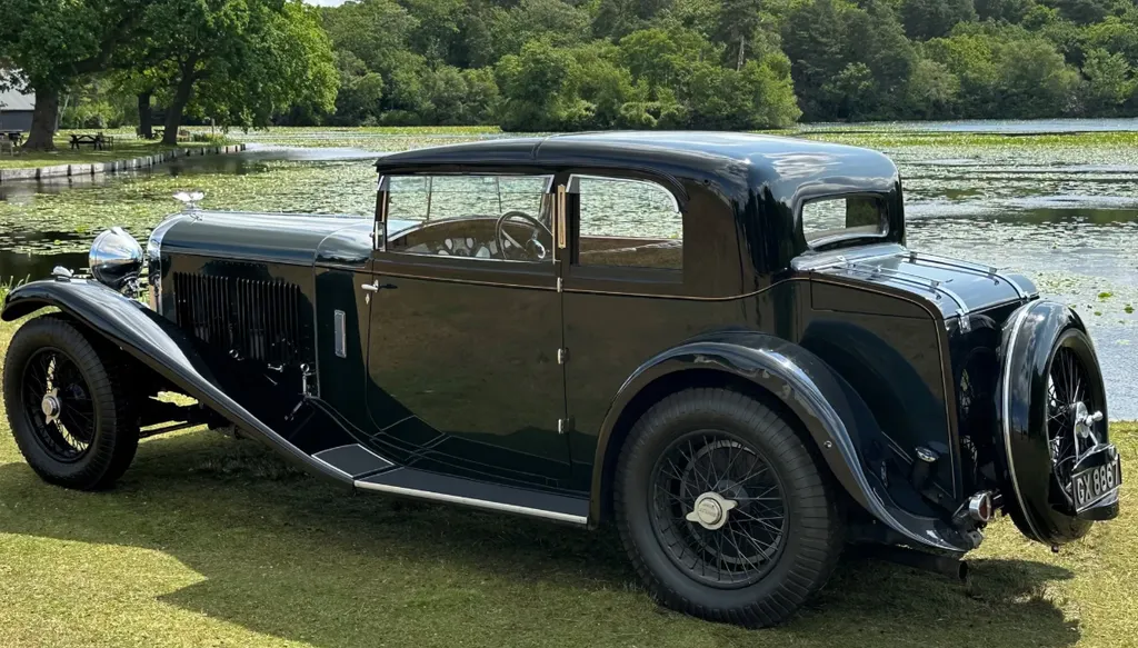 Bentley 8 dgvtq6ovurw5nxkv5eaa3
