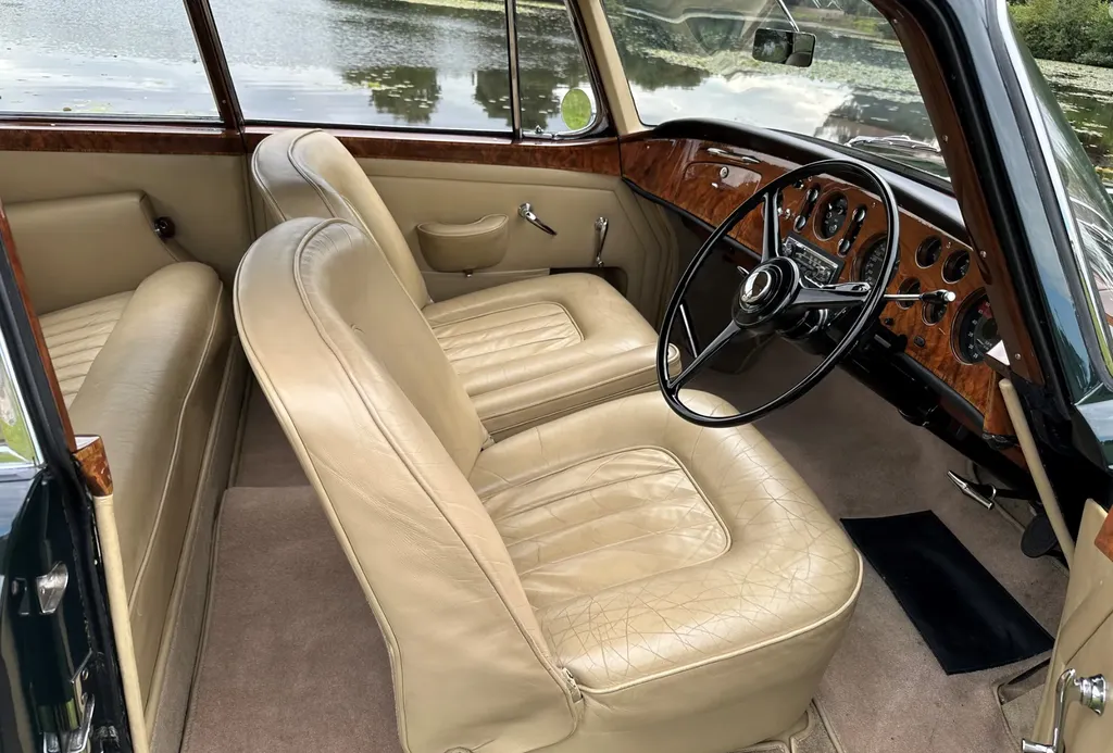 Bentley s2 continental by hj mulliner 1 aslbetnaubntr5v3ol 