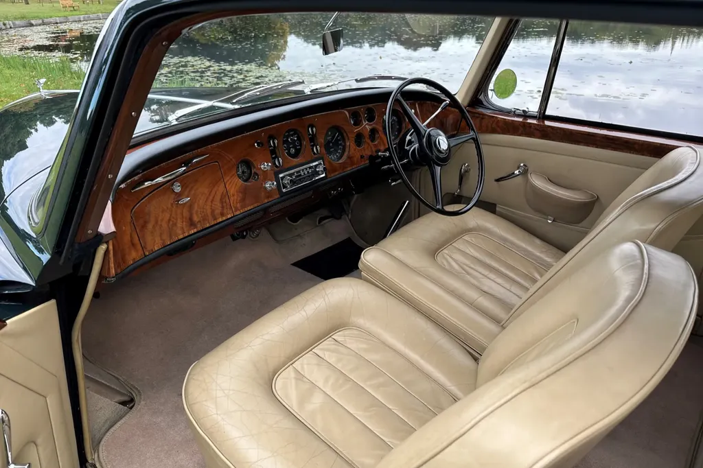 Bentley s2 continental by hj mulliner 2d6lz7a7w7ivjujz4xl8f