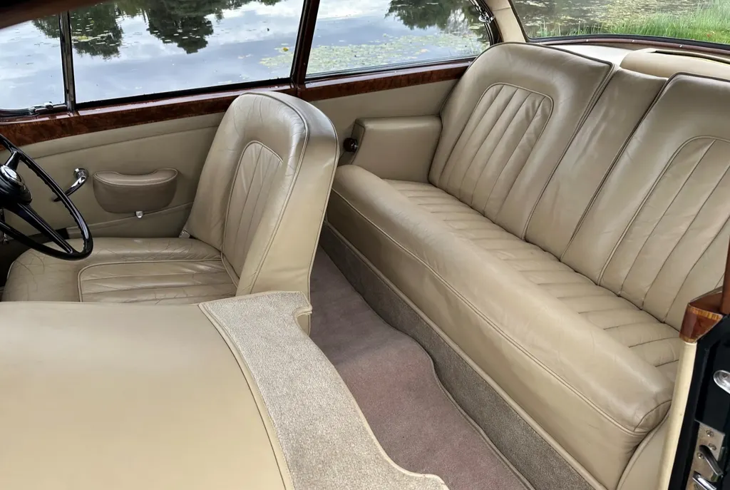 Bentley s2 continental by hj mulliner evf1h1nj6dgfnindqzjf1