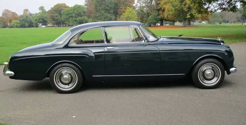 Bentley s2 continental by hj mulliner mfpvm3korqspl4l6 g2zd